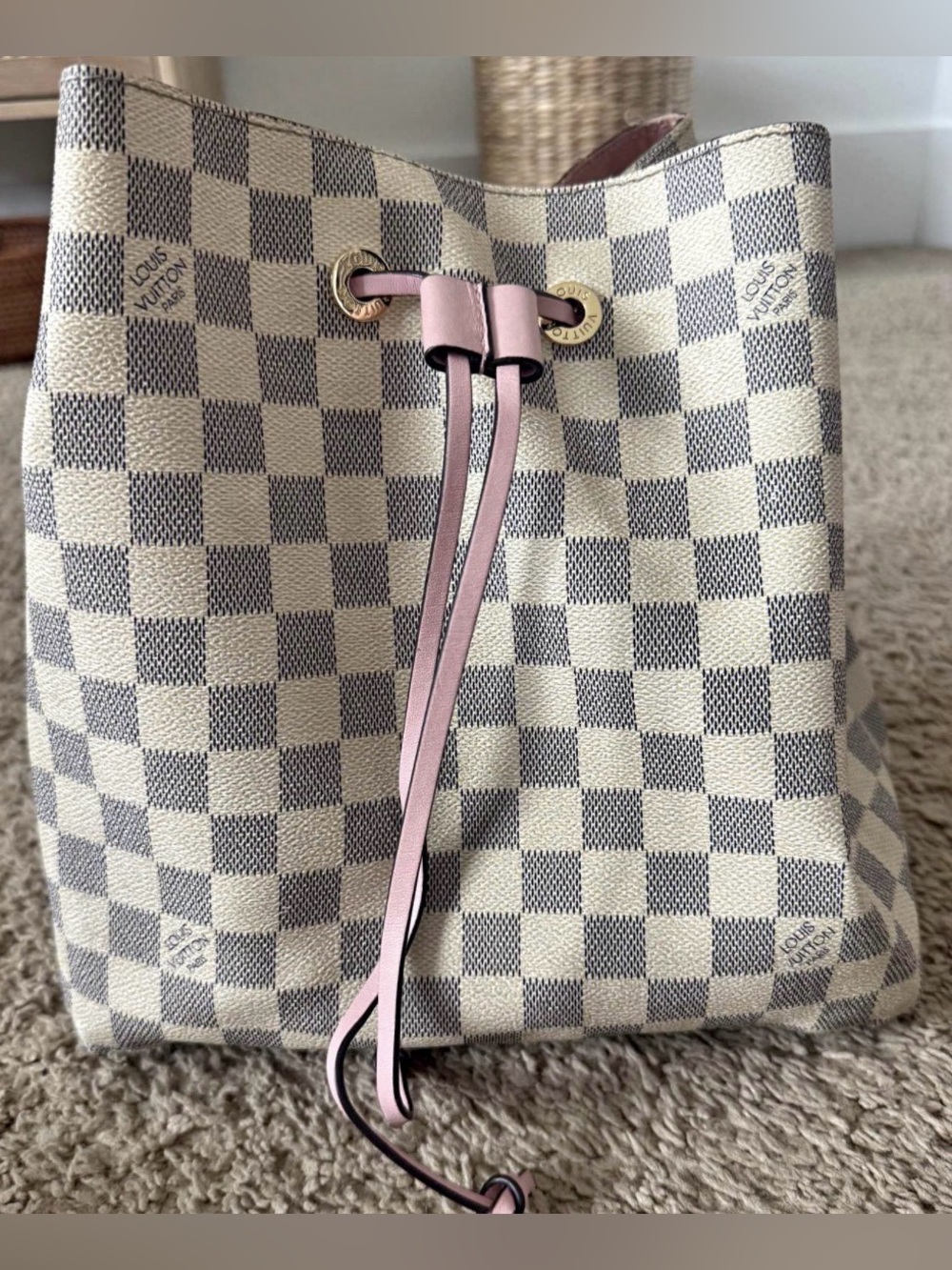 Louis Vuitton Neonoe MM Damier Azur – Pink